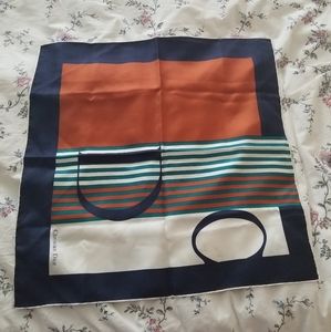 Small dior scarf